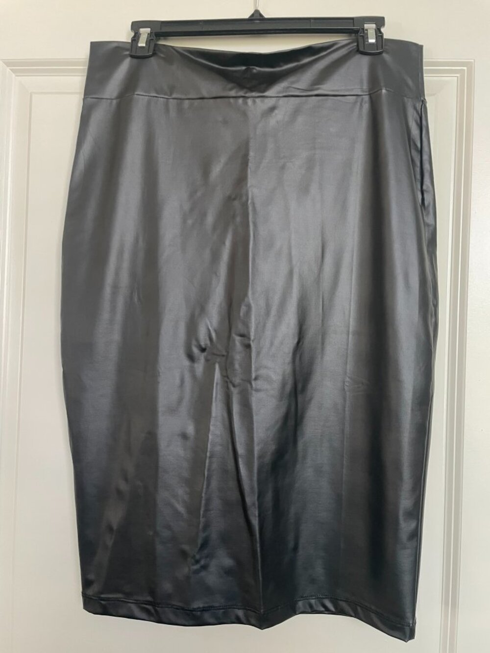 Black Faux Leather Pencil Skirt – High Waist – Sleek Chic Night‑Out Essential